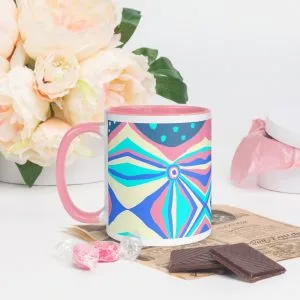 Taza sicodélica rosa de porcelana con color interior